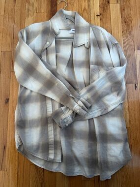 Aritzia Beige and Cream Plaid Button-Down Shirt